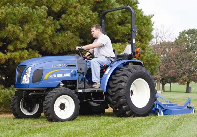 images/New Holland BOOMER SERIES 20 - 50 Tractor.jpg